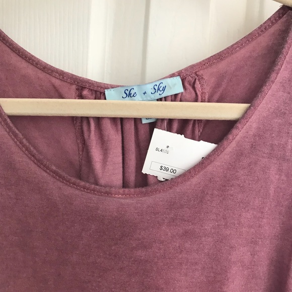 She + Sky Light Burgundy Tie Detail Tank Top - Picture 2 of 7